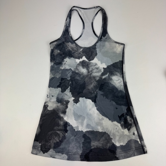 Lululemon Womens Size 4 Tie Dye Ink Blot Racerback Tank Top Gray - Picture 1 of 6
